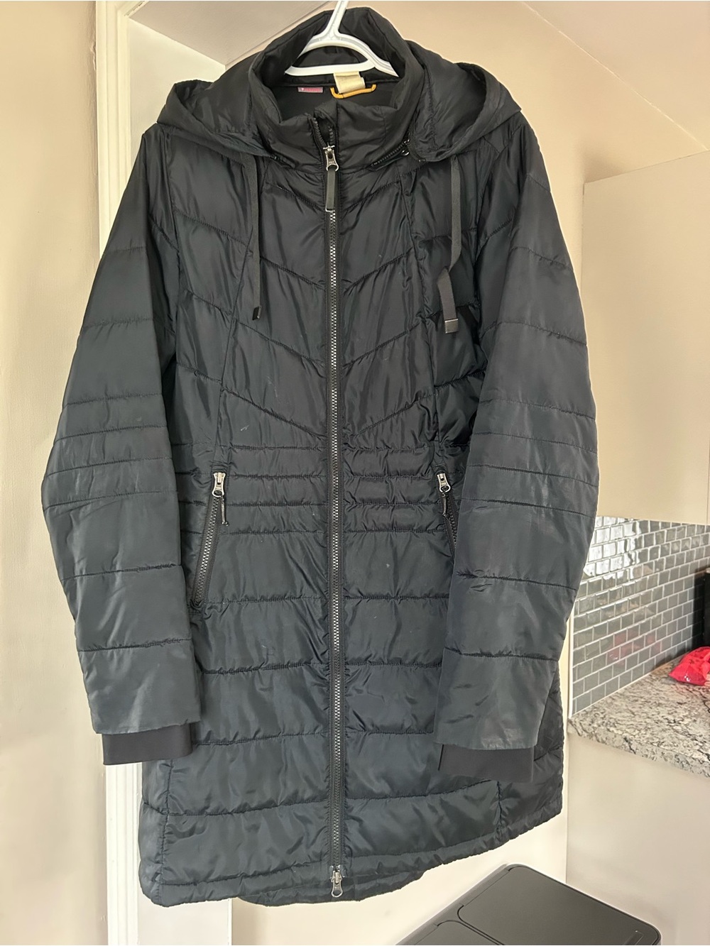 Lole Brand winter Jacket. Was m. Good used condition. With hood